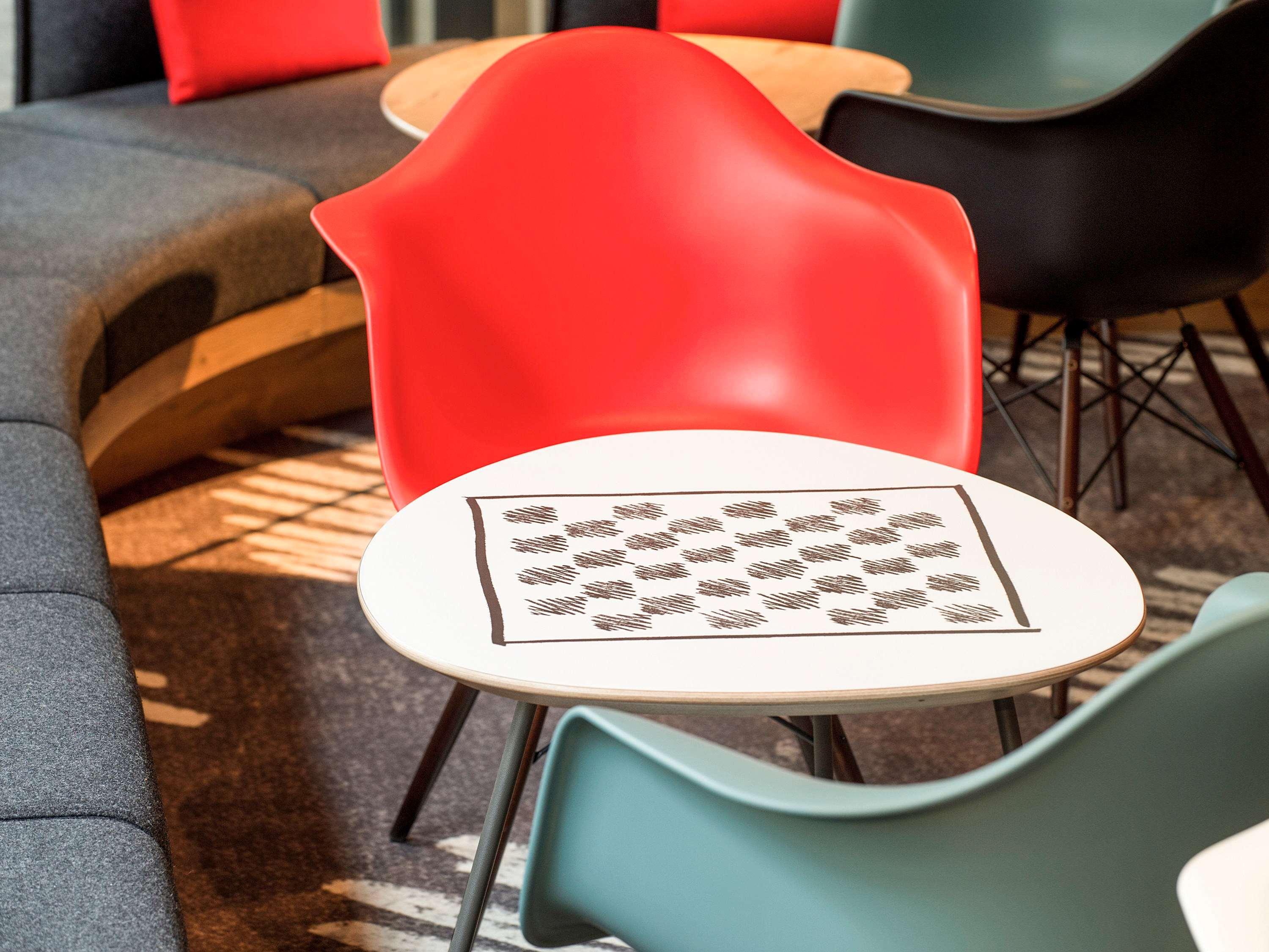 Ibis Baar Zug Екстериор снимка