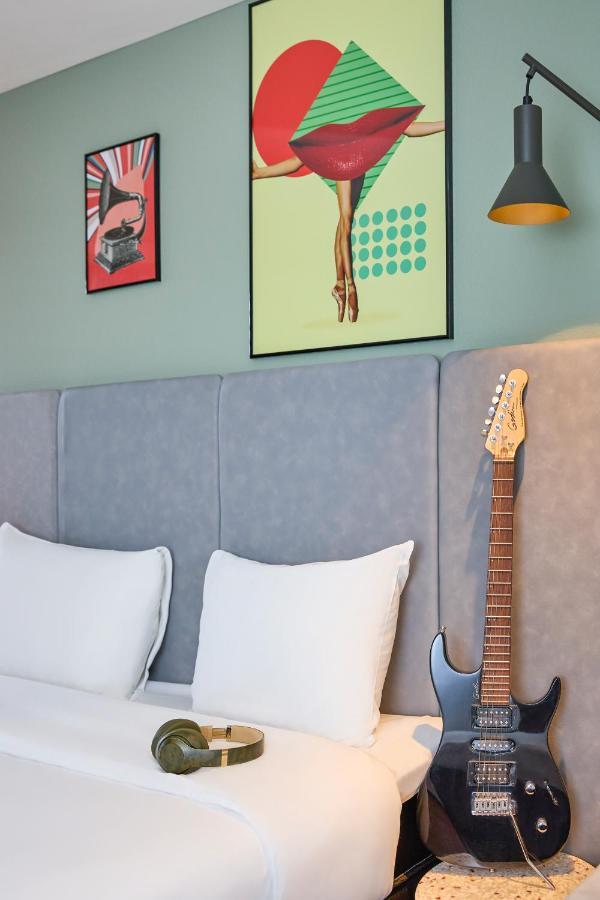Ibis Baar Zug Екстериор снимка