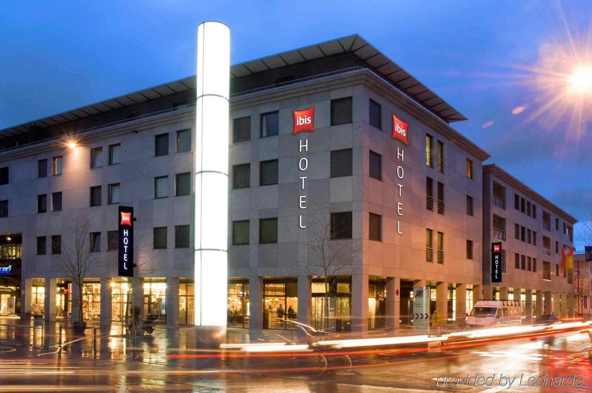 Ibis Baar Zug Екстериор снимка